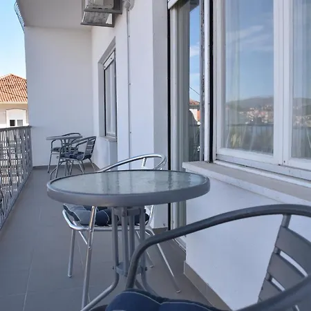 Luka Apartmán